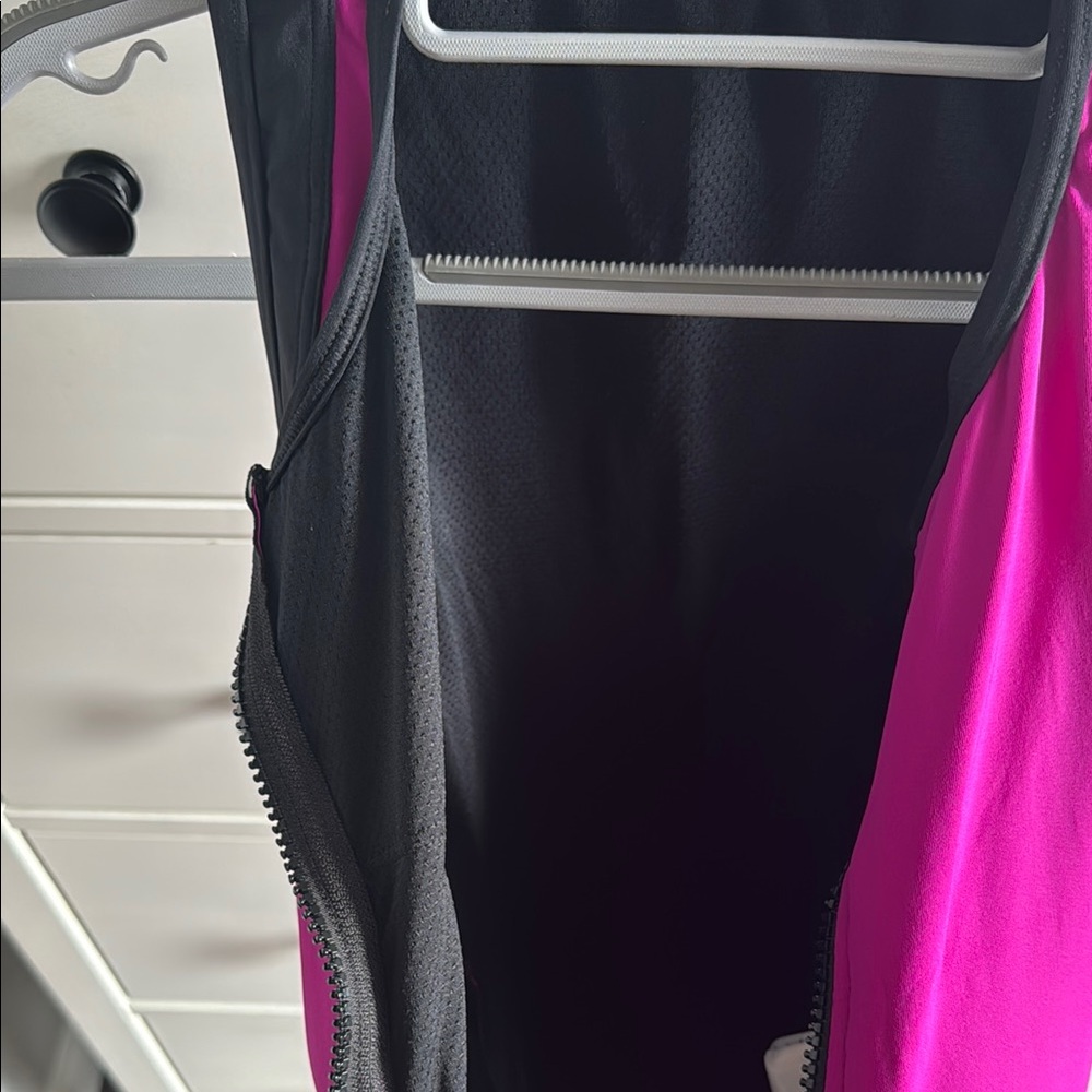 NWOT Gap Swimsuit with Zip Front - Picture 4 of 6